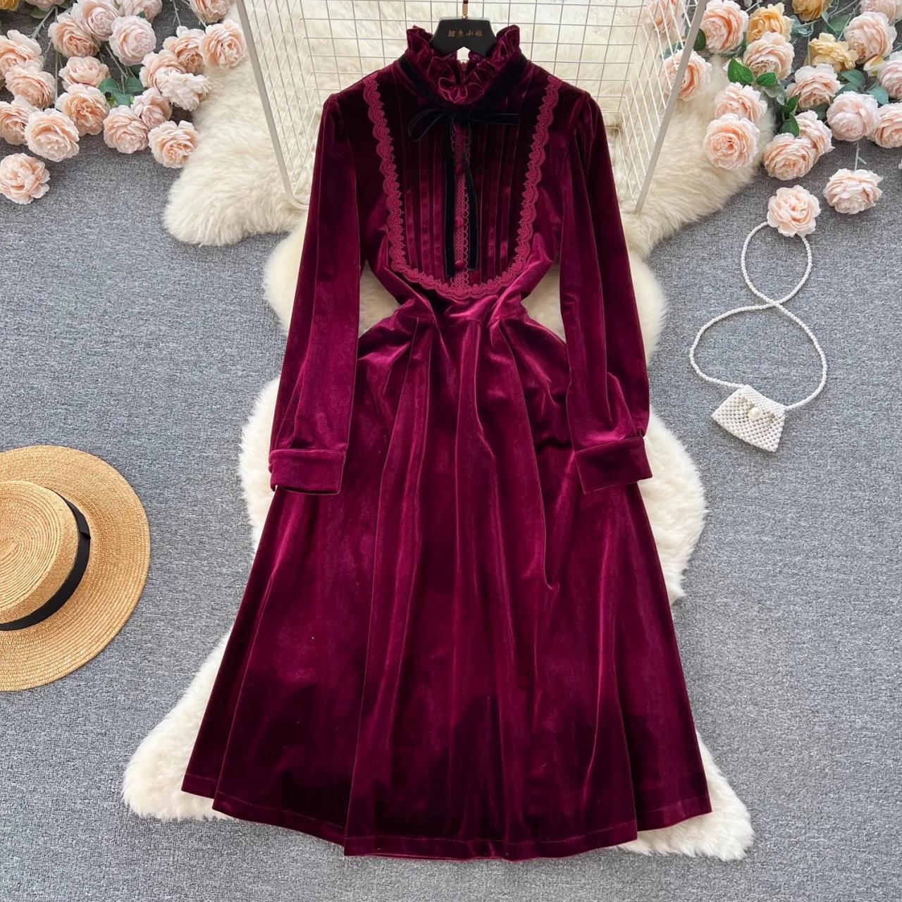Luxurious Velvet Long-sleeve Burgundy Lace Dress on Luulla