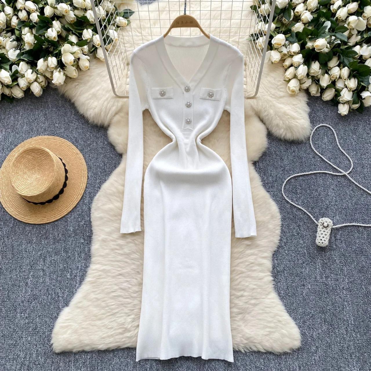 White Buttoned Long-sleeve Ribbed Knit Dresss Midi Dresses 2025