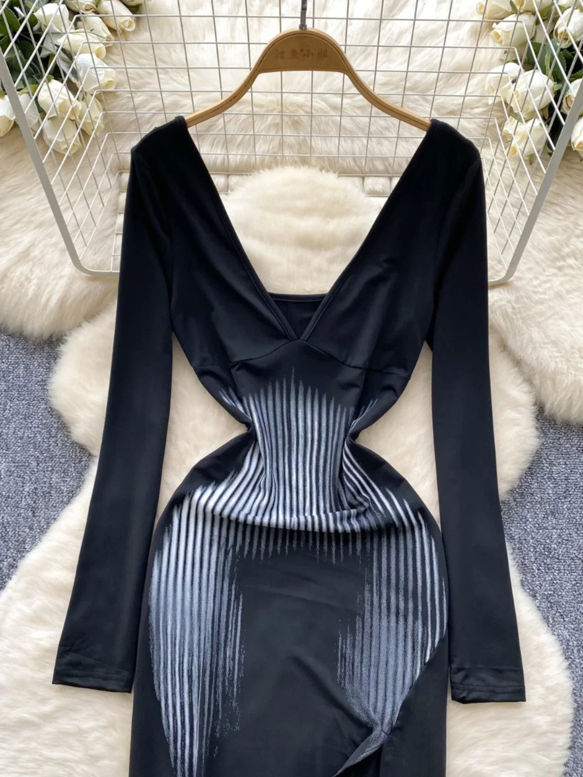 2025 Black Long Sleeve Backless Bodycon Evening Dress on Luulla